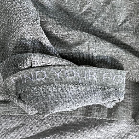 Lululemon Men's Long Sleeve Metal Vent 1/4 zip Shirt Size L‎ - Picture 7 of 9